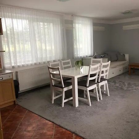 Ferienhaus Prazdninovy Dum Zavadilka Budweis